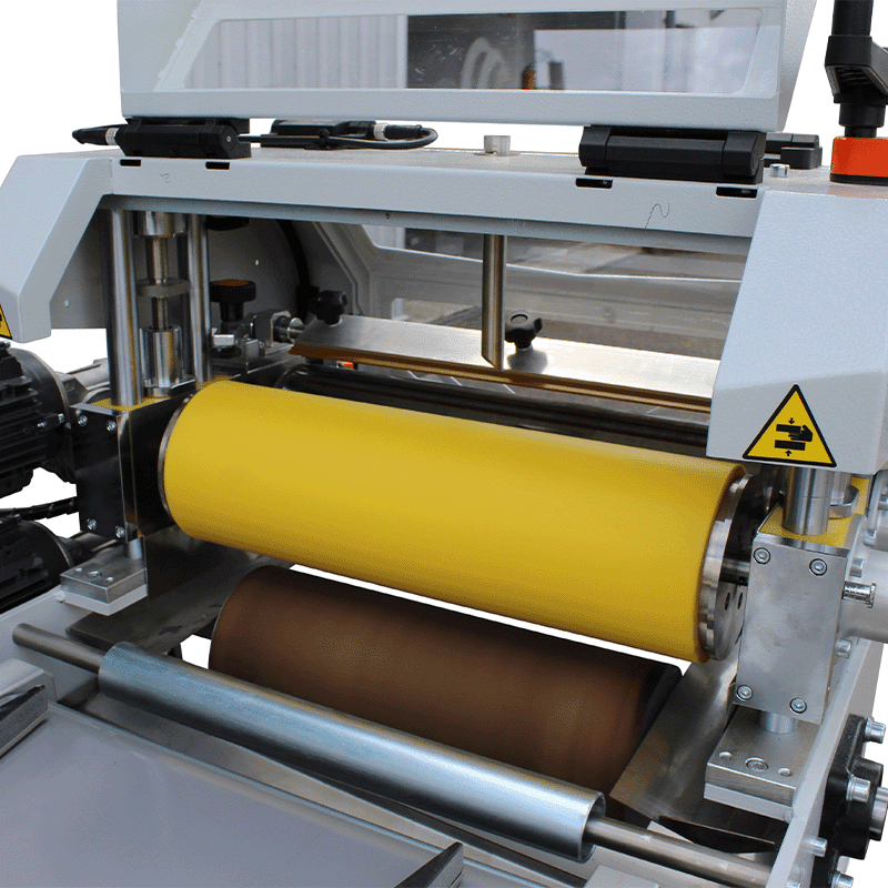 All-in-one-product-roller-coater