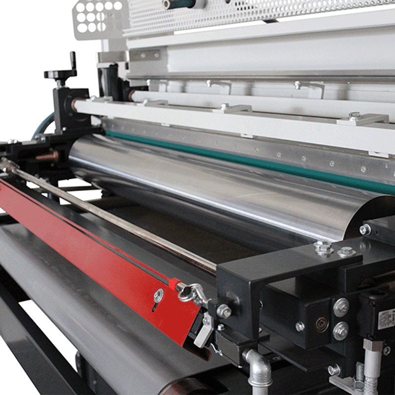 Industrial-Roller-Coater-close-up-view
