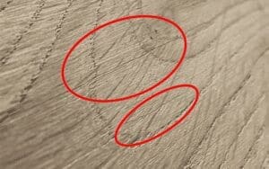 Abgenutzte Pinsel, verschwendete Lacke: Wie Sie Ihre Dielen perfekt halten 1 Unconsistant finish 2 Unconsistant finish 2