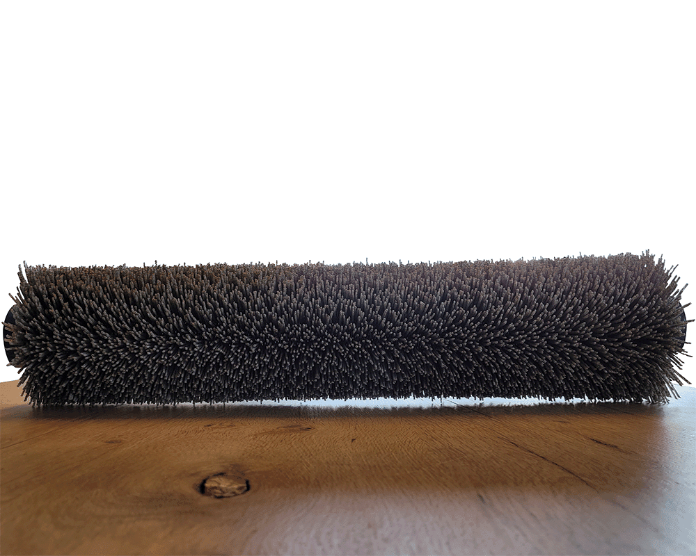 Worn brushes, wasted finishes: How to keep your planks perfect 6 worn out brush featured 2 worn out brush featured 2