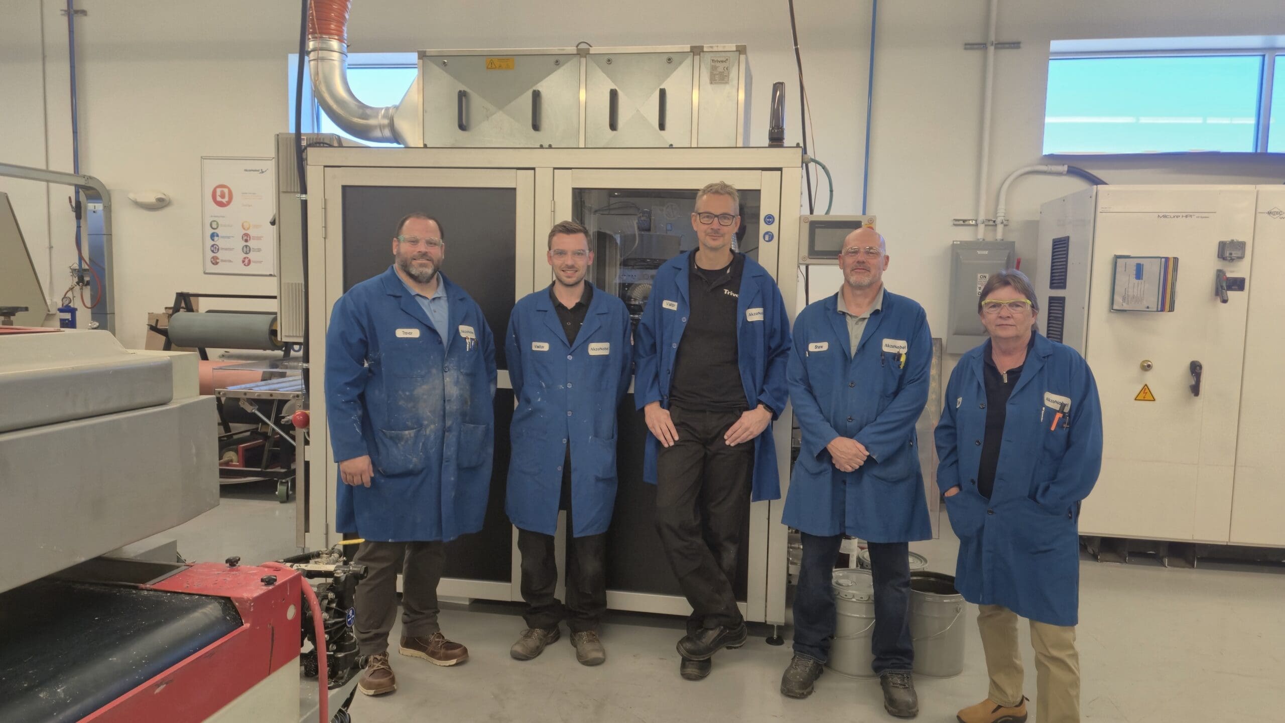 Zo testten we de TTEPS-HPS-kantenspuitmachine bij AkzoNobel in de VS. 1 TTEPS-HPS Kantenspuitmachine